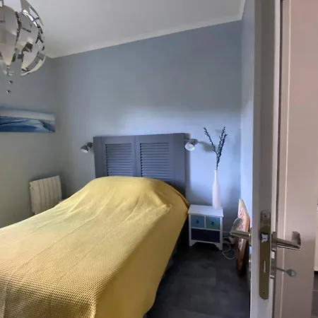 Holiday home Maison Des Lauriers A *