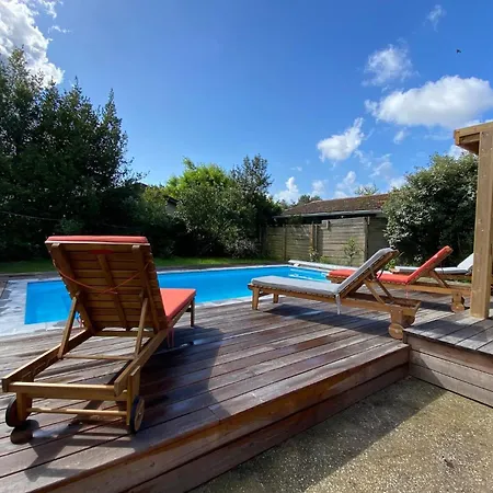 Maison Des Lauriers A Holiday home Andernos-les-Bains