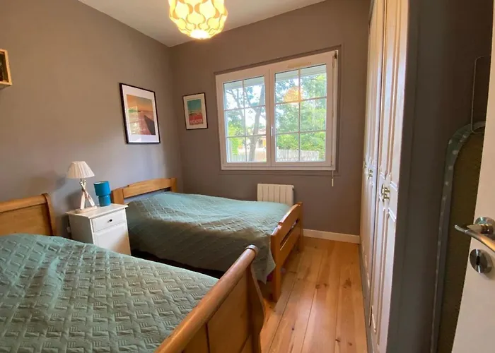 Maison Des Lauriers A With Heated Pool Дом отдыха *