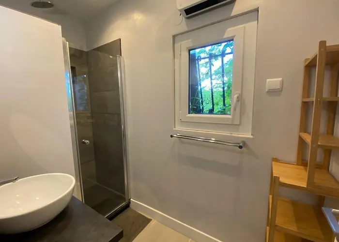 Maison Des Lauriers A With Heated Pool *