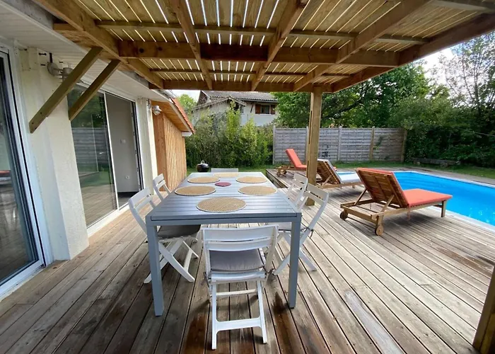 Maison Des Lauriers A With Heated Pool Дом отдыха *