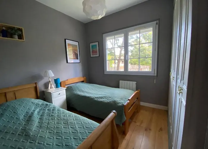 Дом отдыха Maison Des Lauriers A With Heated Pool Андерно-ле-Бэн