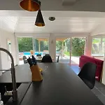 Maison Des Lauriers A With Heated Pool Dom wakacyjny *